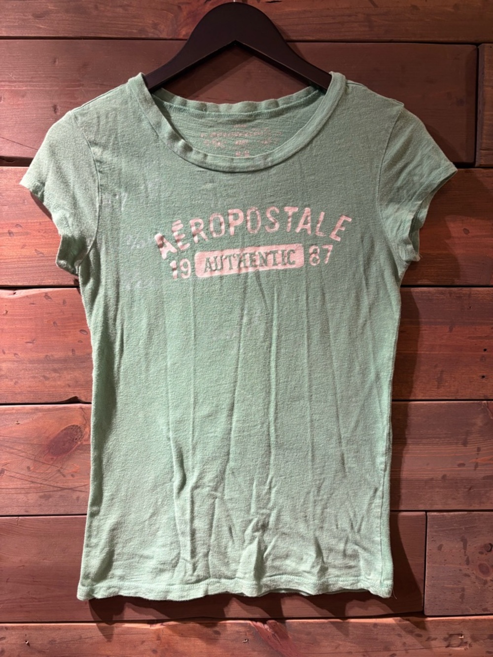Vintage Aeropostale baby tee